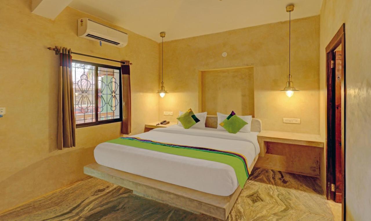 Treebo Morjim Banyan Resort Exterior foto