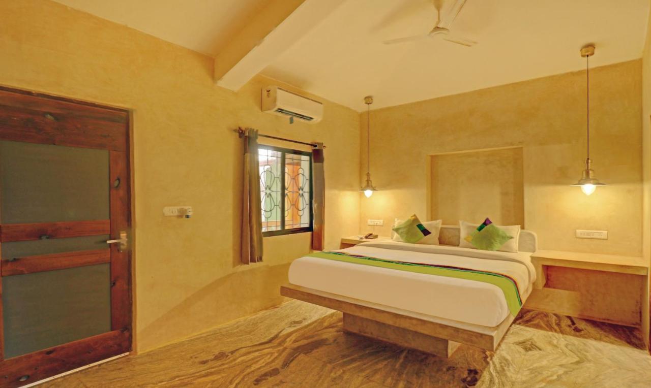 Treebo Morjim Banyan Resort Exterior foto