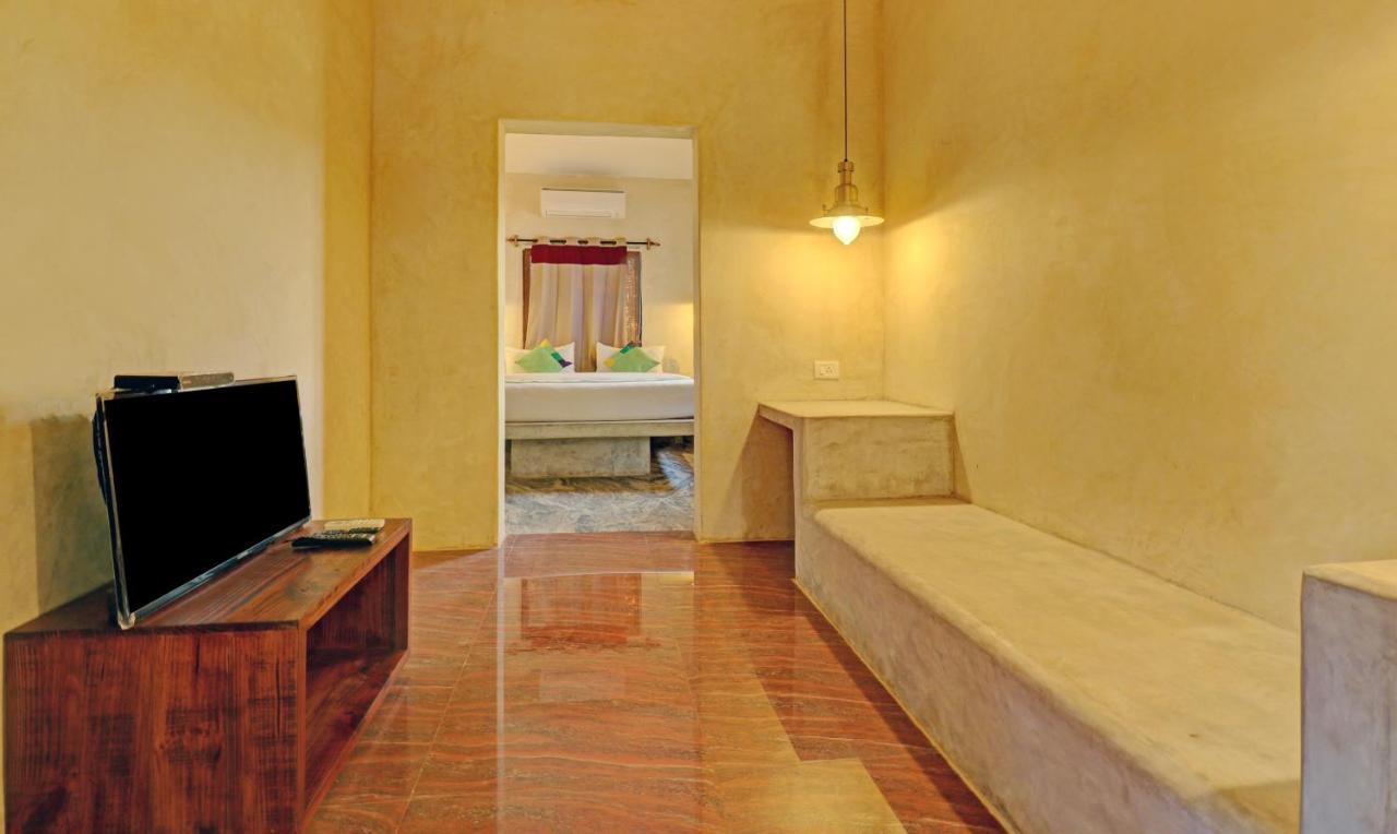 Treebo Morjim Banyan Resort Exterior foto